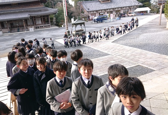 DSCPDC_0001_BURST20250212085232322_COVER